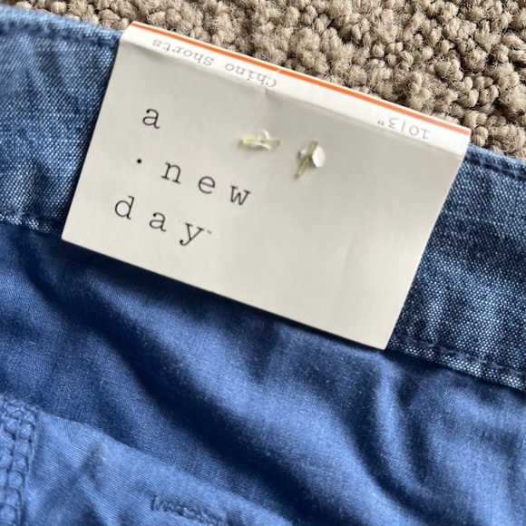 a new day Chambray 3” chino shorts NWT size 10 - Picture 4 of 12